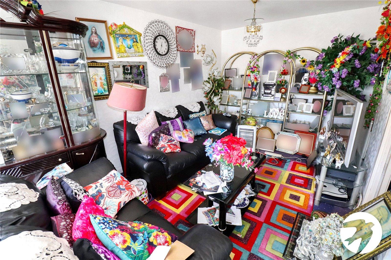 4 bedroom house for sale in London | Robinson Jackson