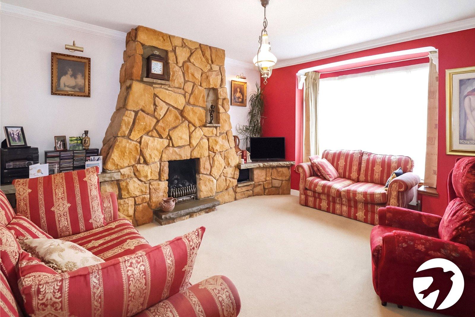 3 bedroom house for sale in London | Robinson Jackson
