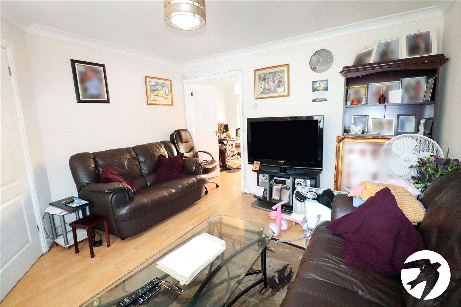 4 bedroom house for sale in London | Robinson Jackson