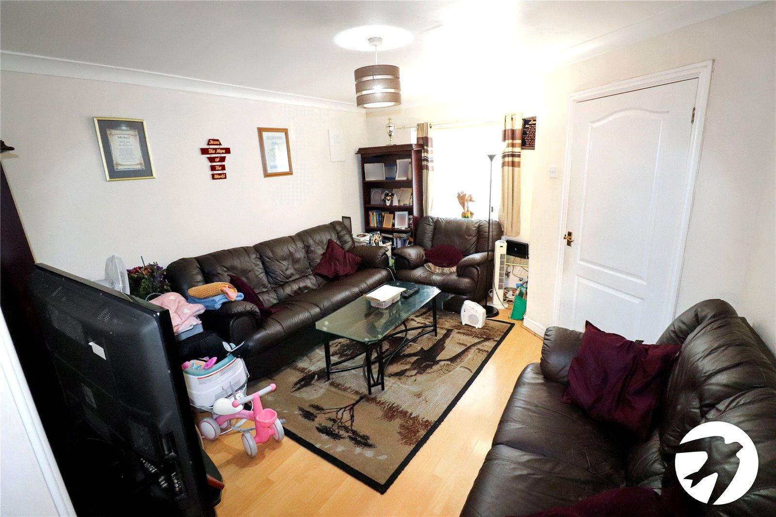 4 bedroom house for sale in London | Robinson Jackson