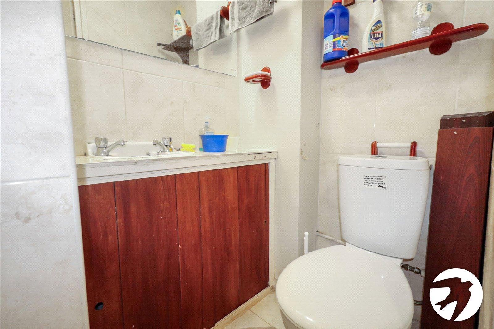 3 bedroom property for sale in Belvedere | Robinson Jackson