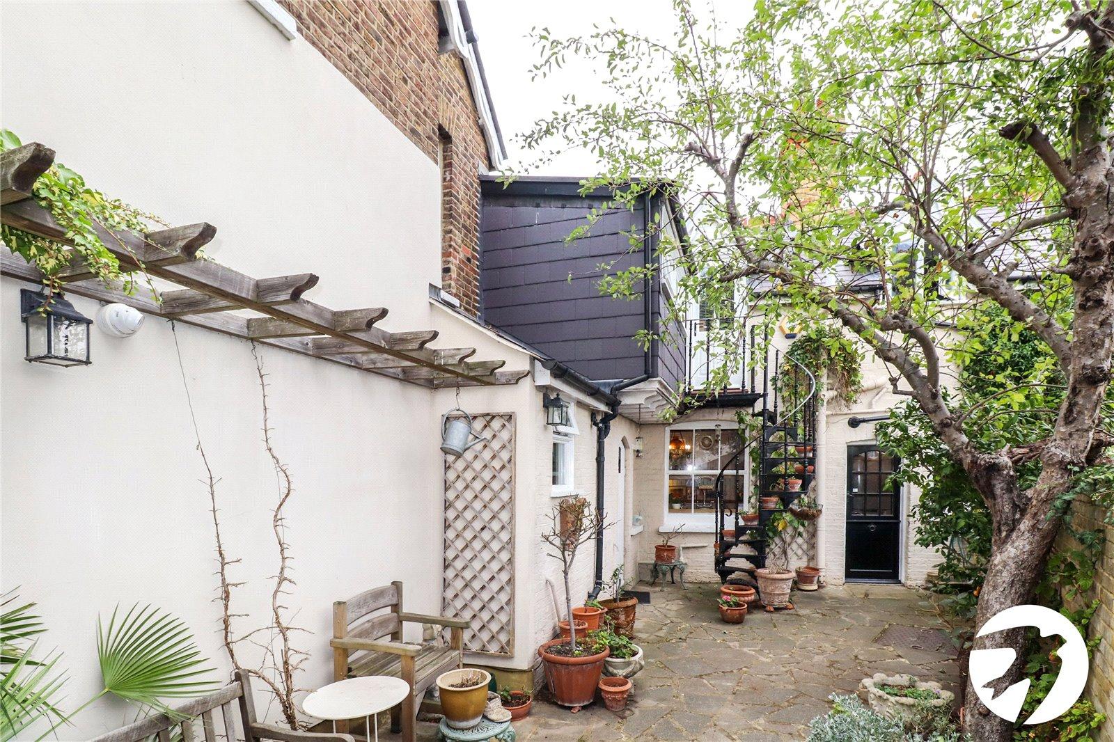 4 bedroom house for sale in Belvedere | Robinson Jackson