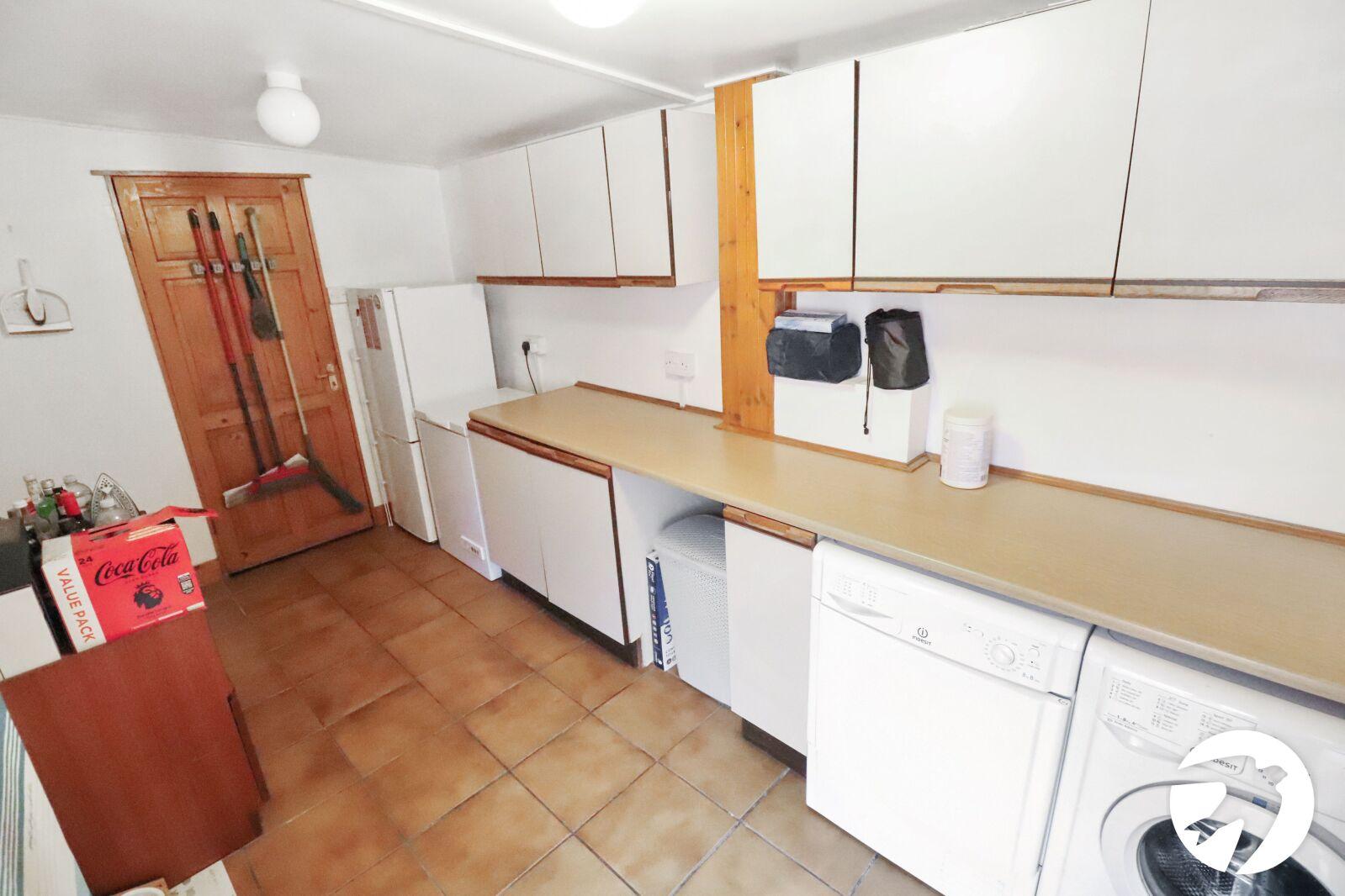3 bedroom house for sale in London | Robinson Jackson
