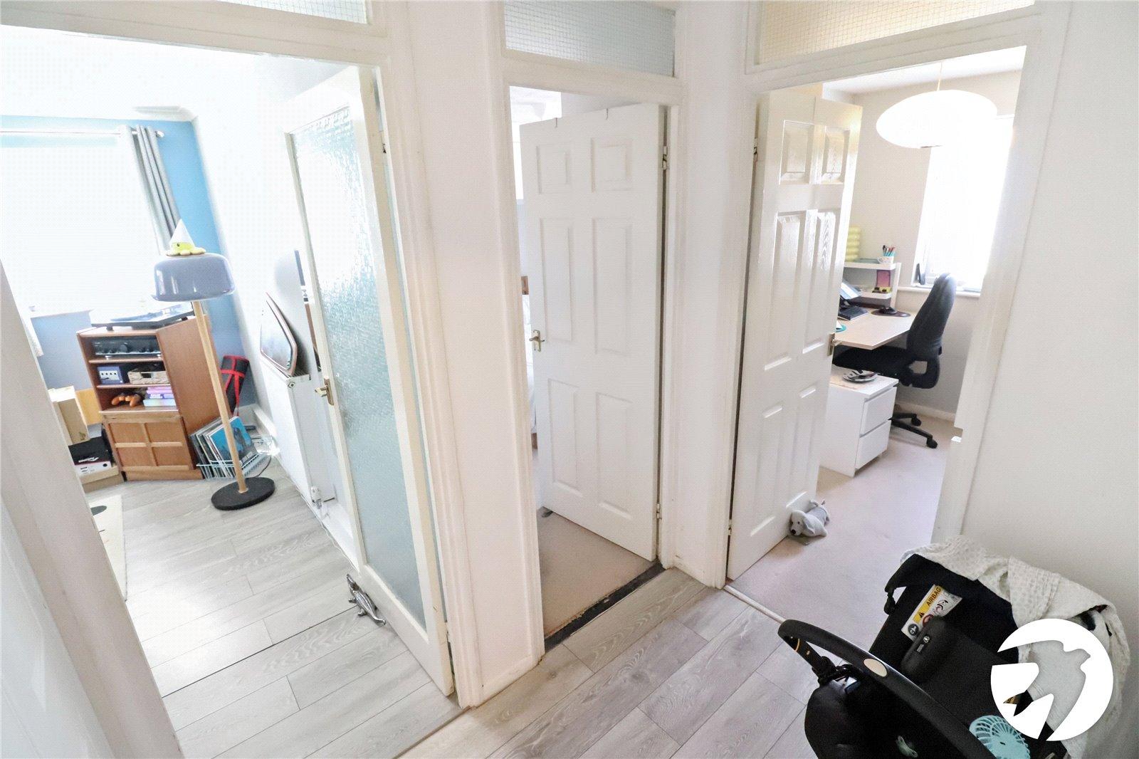 2 bedroom property for sale in Belvedere | Robinson Jackson