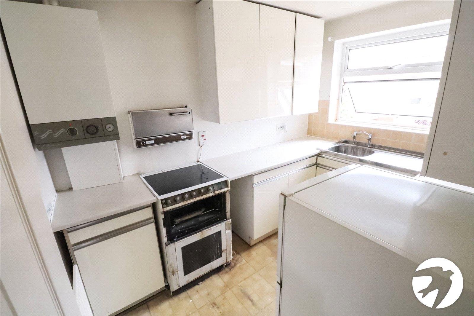 2 bedroom property for sale in Belvedere | Robinson Jackson