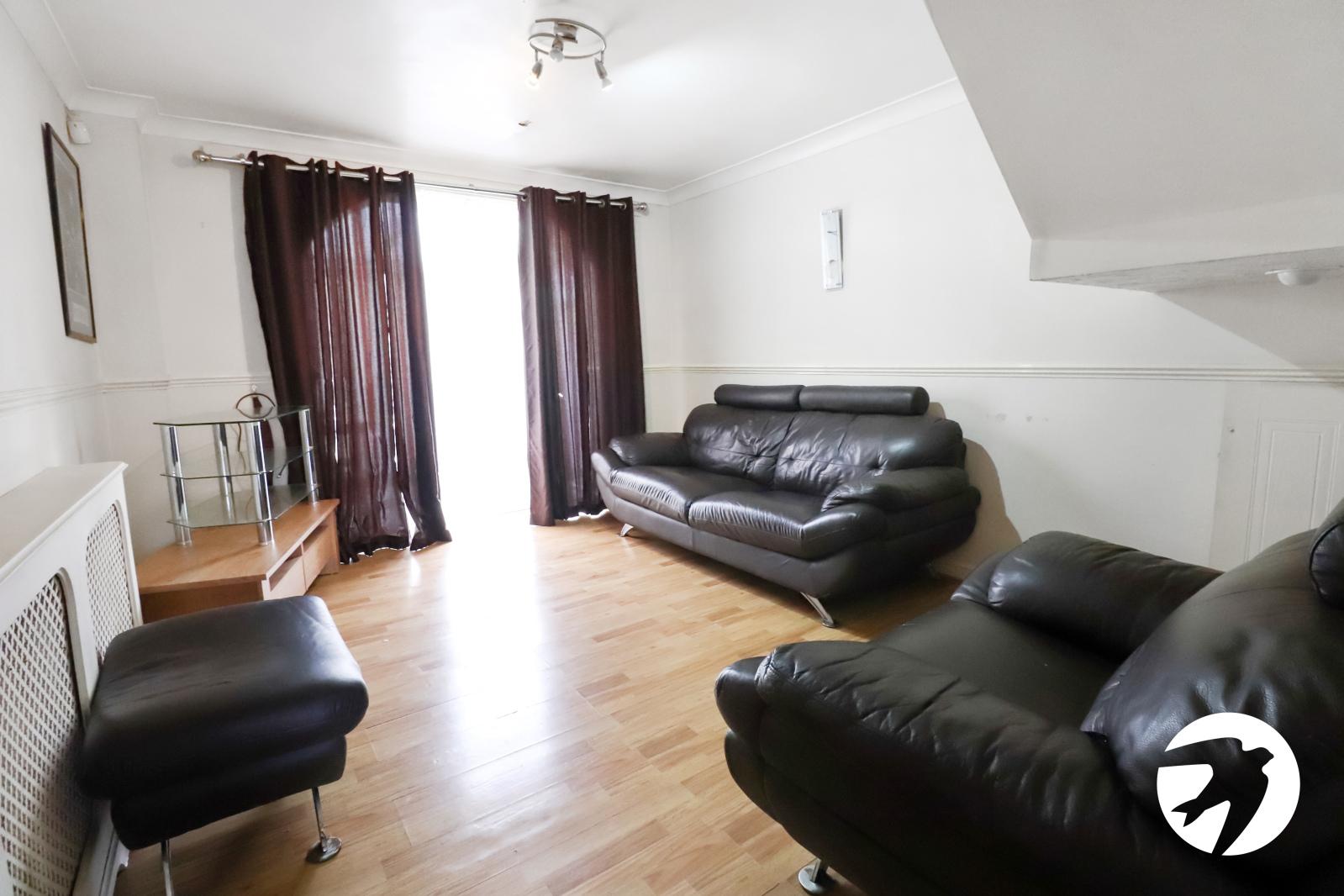 2 bedroom house for sale in London | Robinson Jackson