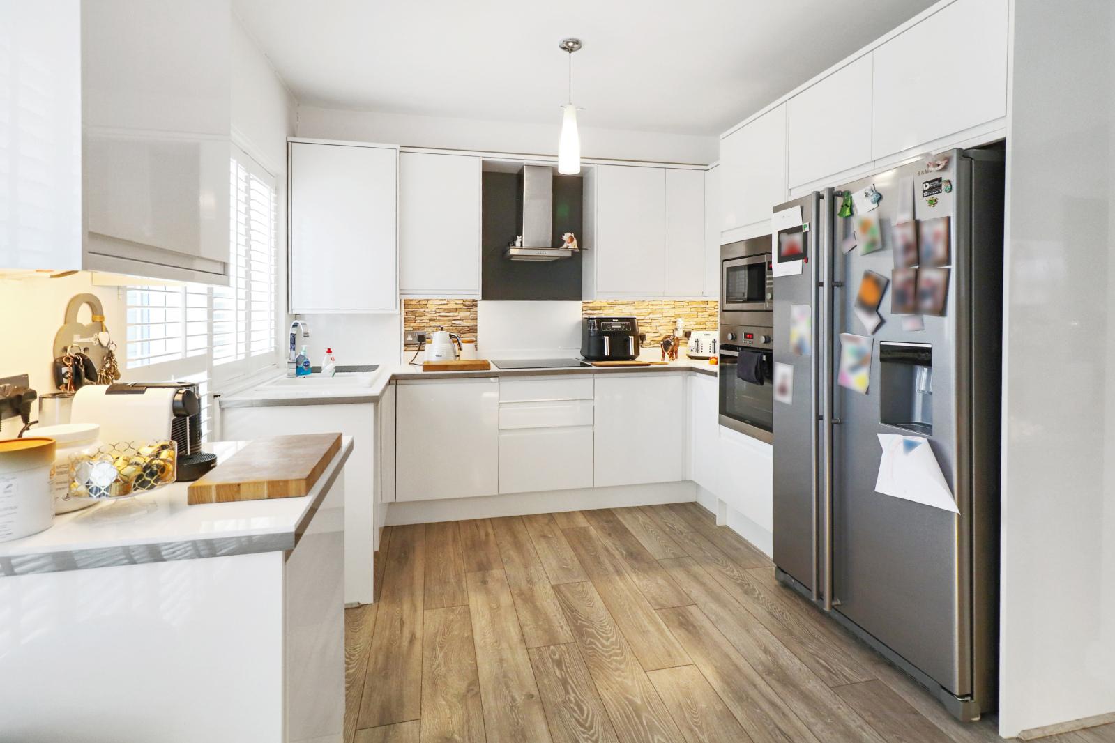 3 bedroom house for sale in Belvedere | Robinson Jackson