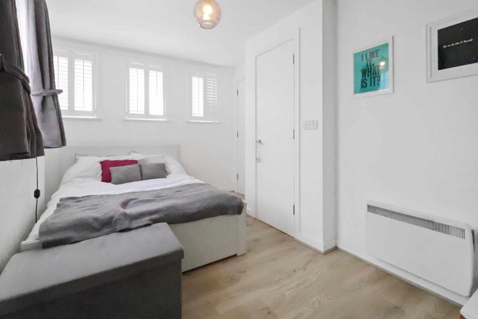 1 bedroom property for sale in London | Robinson Jackson