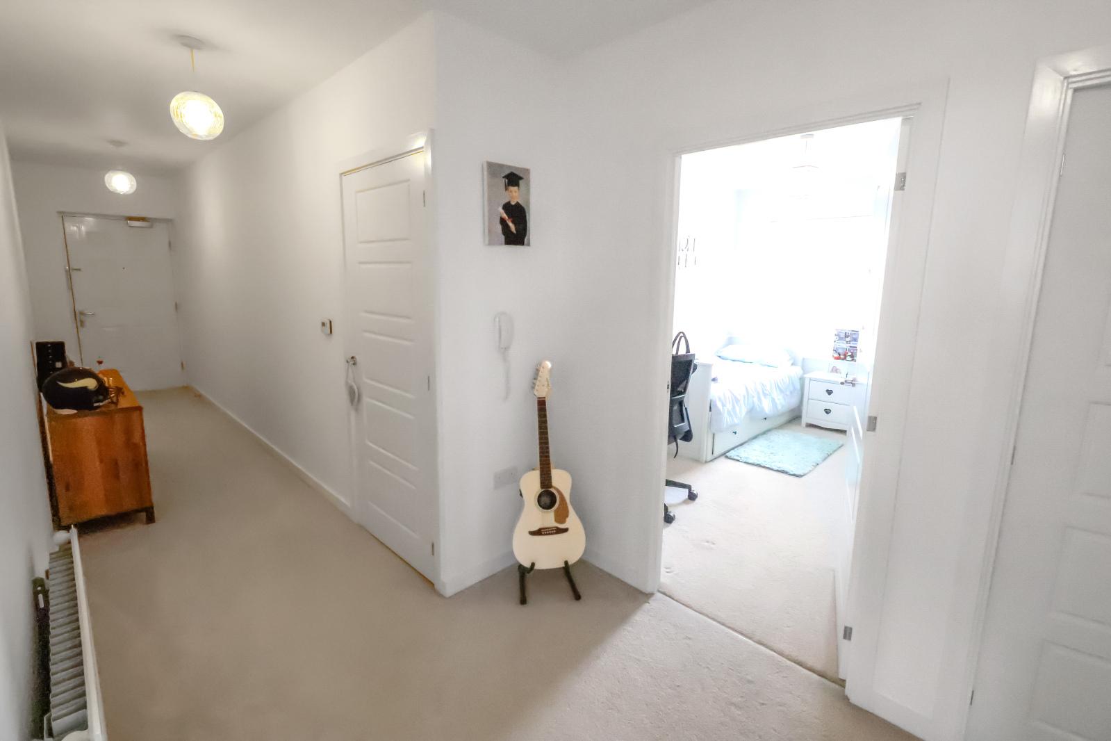 2 bedroom property for sale in Belvedere | Robinson Jackson