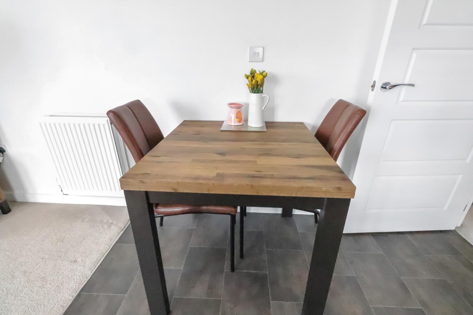 2 bedroom property for sale in Belvedere | Robinson Jackson