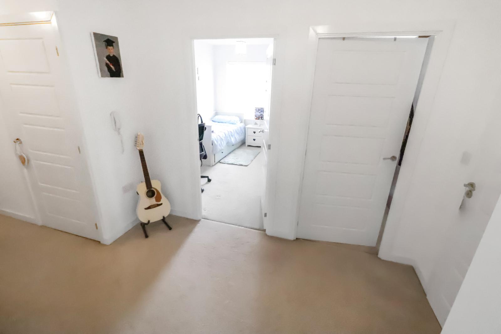 2 bedroom property for sale in Belvedere | Robinson Jackson