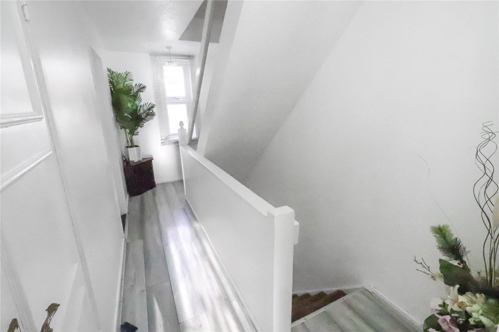 3 bedroom property for sale in Erith | Robinson Jackson
