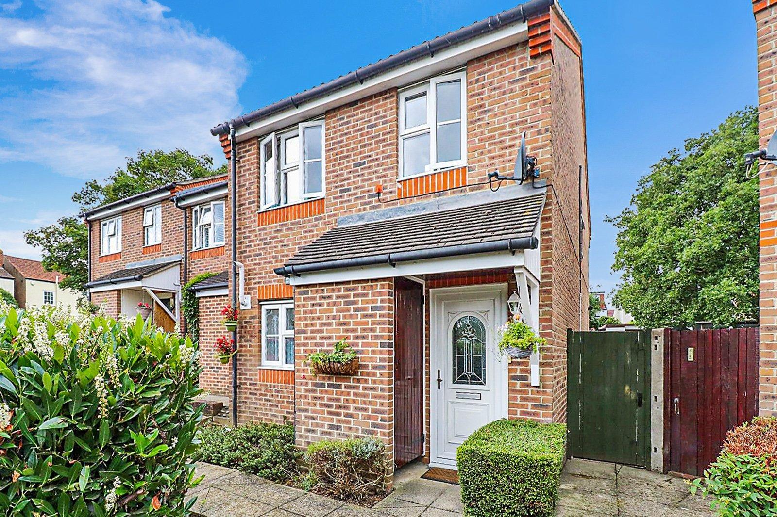 2 bedroom house for sale in Belvedere | Robinson Jackson