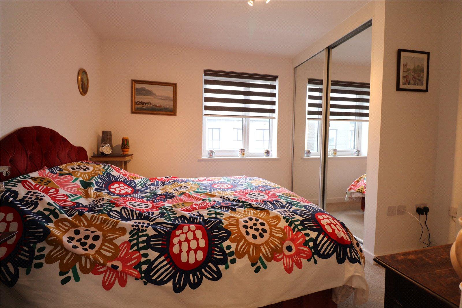 2 bedroom property for sale in Belvedere | Robinson Jackson