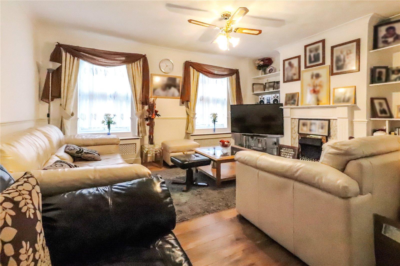 4 bedroom property for sale in Erith | Robinson Jackson