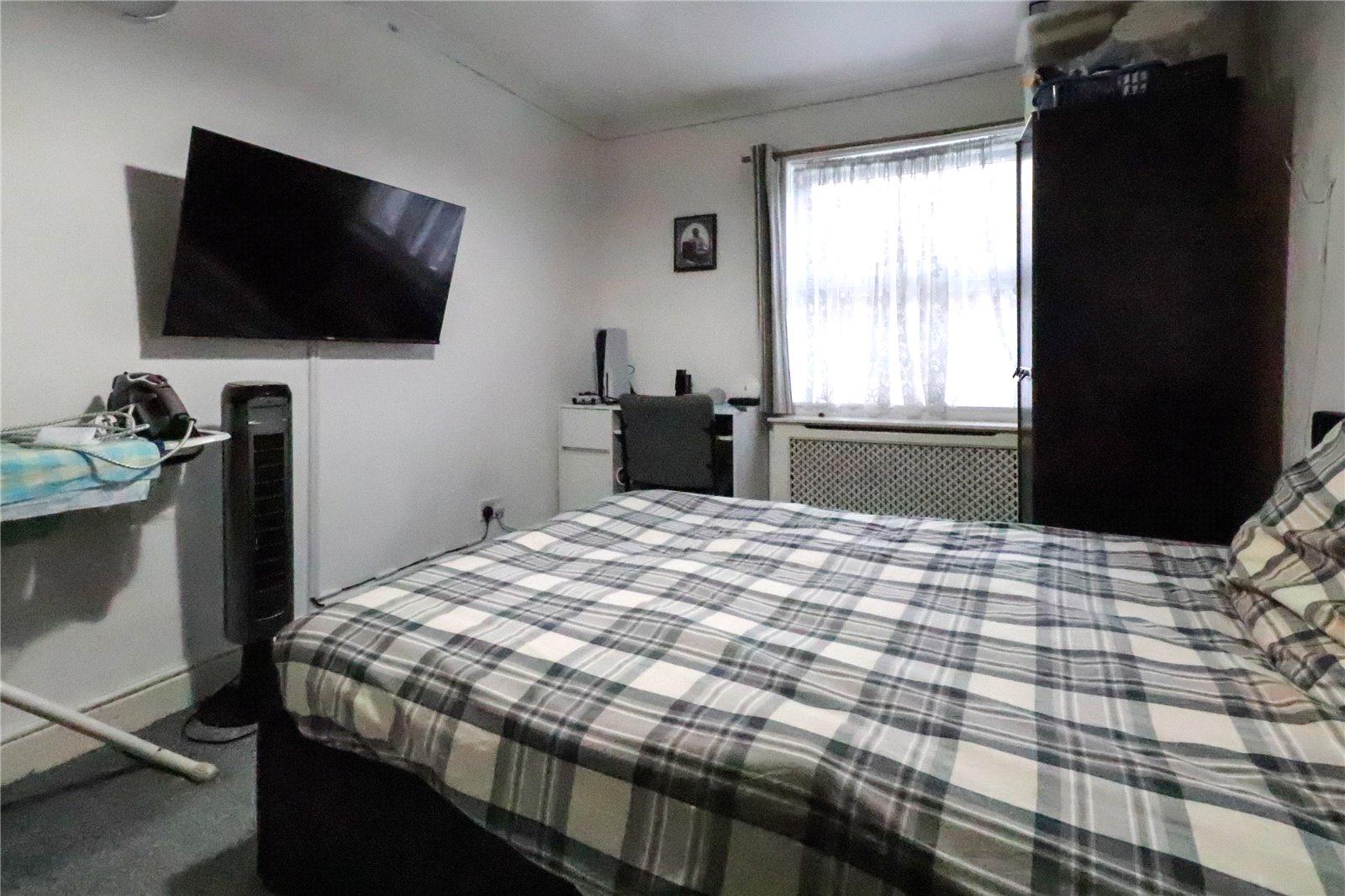 4 bedroom property for sale in Erith | Robinson Jackson