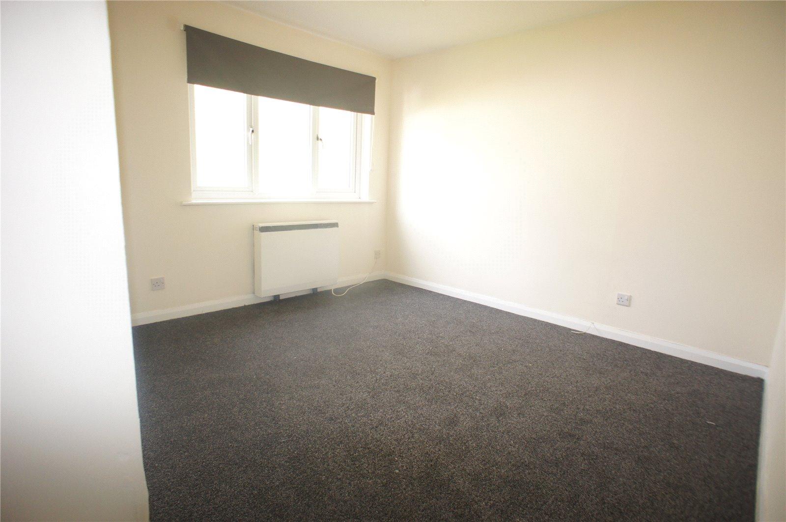 2 bedroom property for sale in Thamesmead | Robinson Jackson