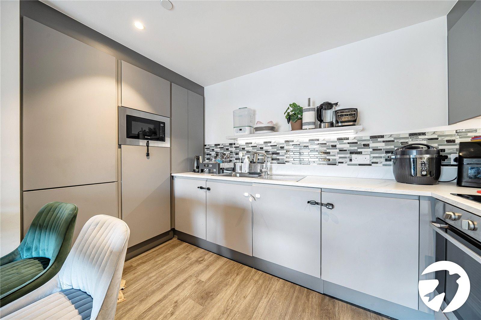 2 bedroom property for sale in  | Robinson Jackson