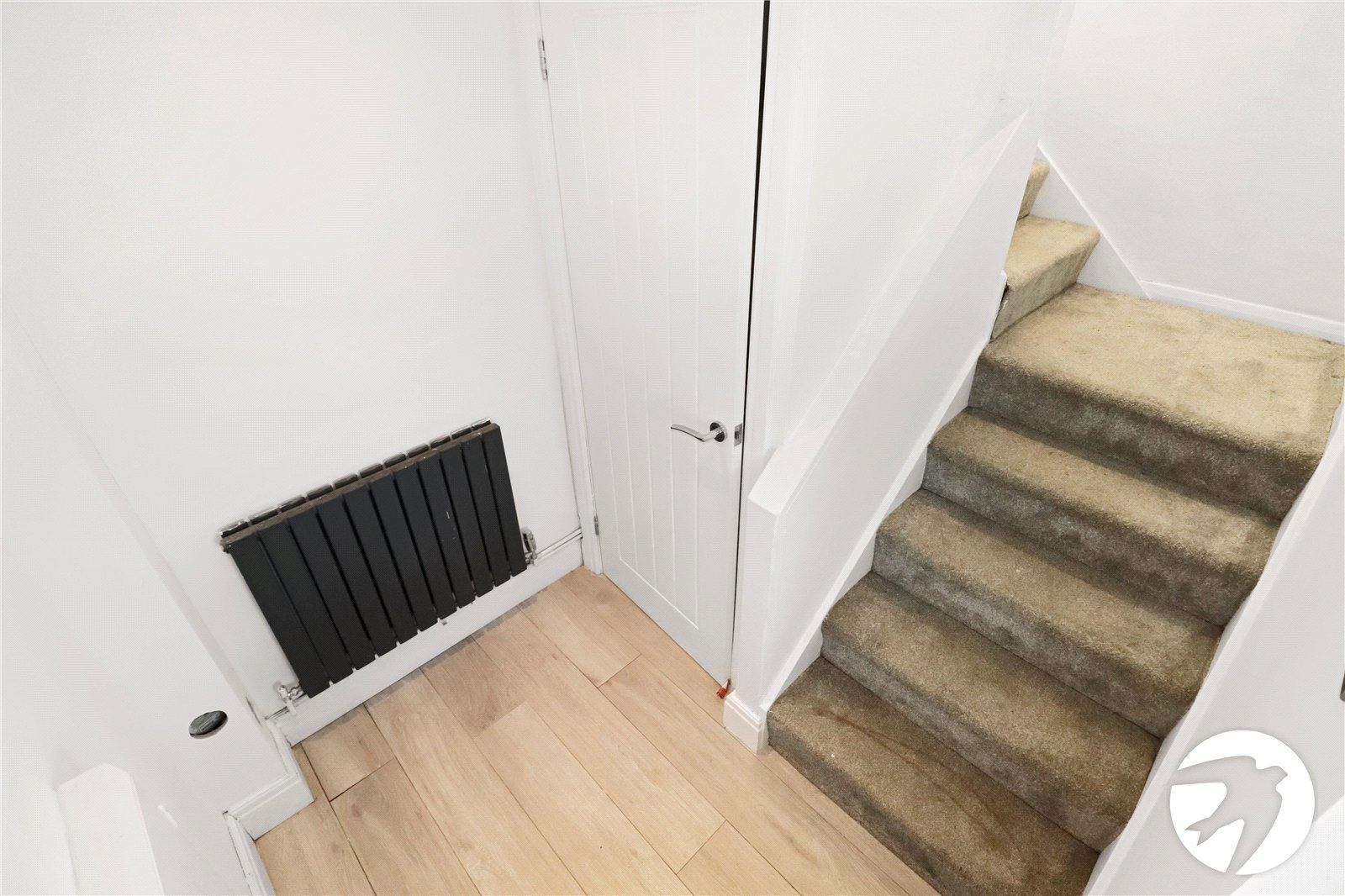 2 bedroom property for sale in Belvedere | Robinson Jackson
