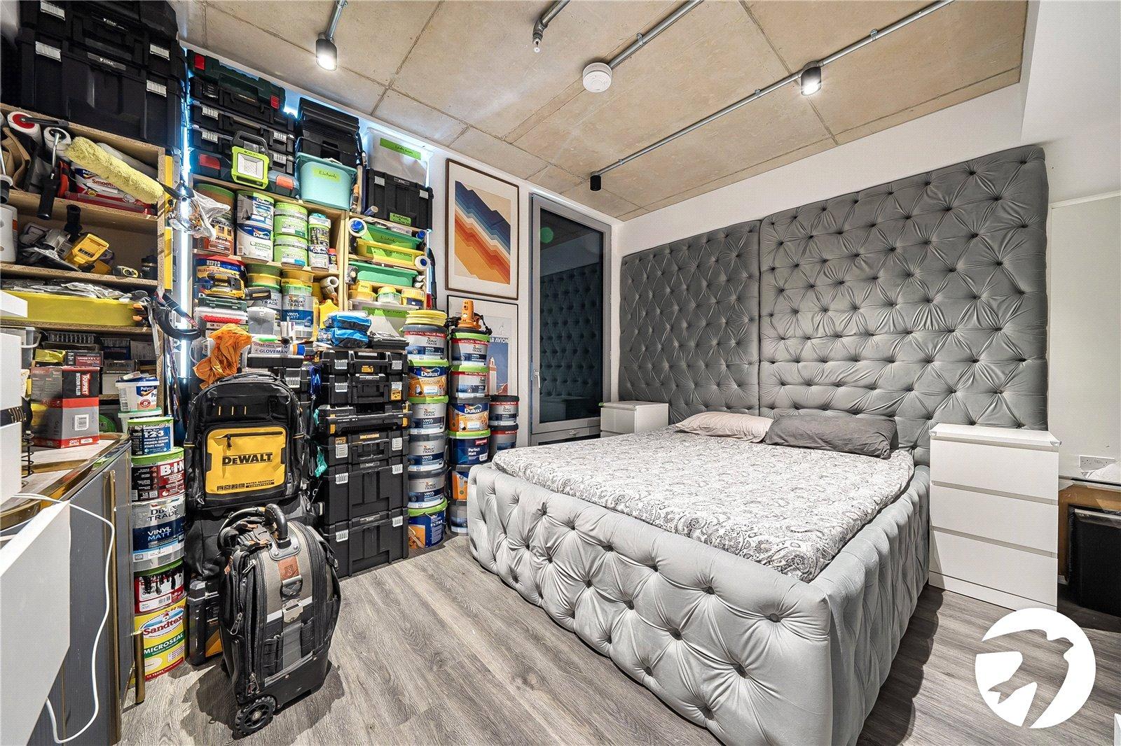 2 bedroom property for sale in  | Robinson Jackson
