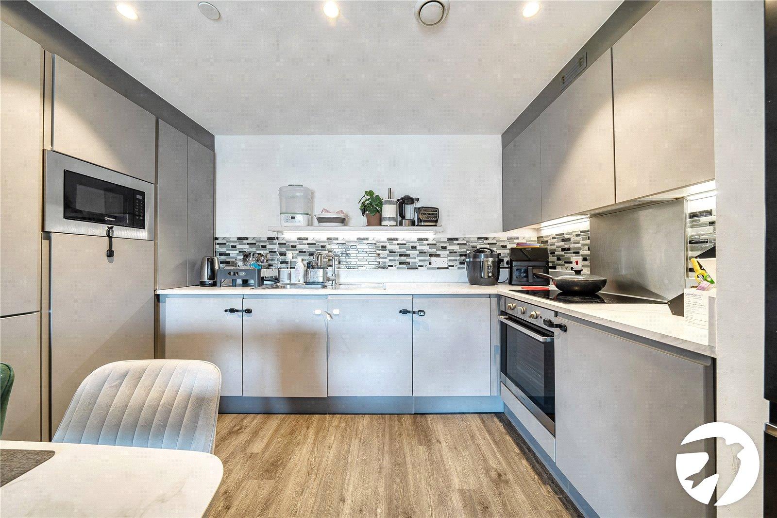 2 bedroom property for sale in  | Robinson Jackson