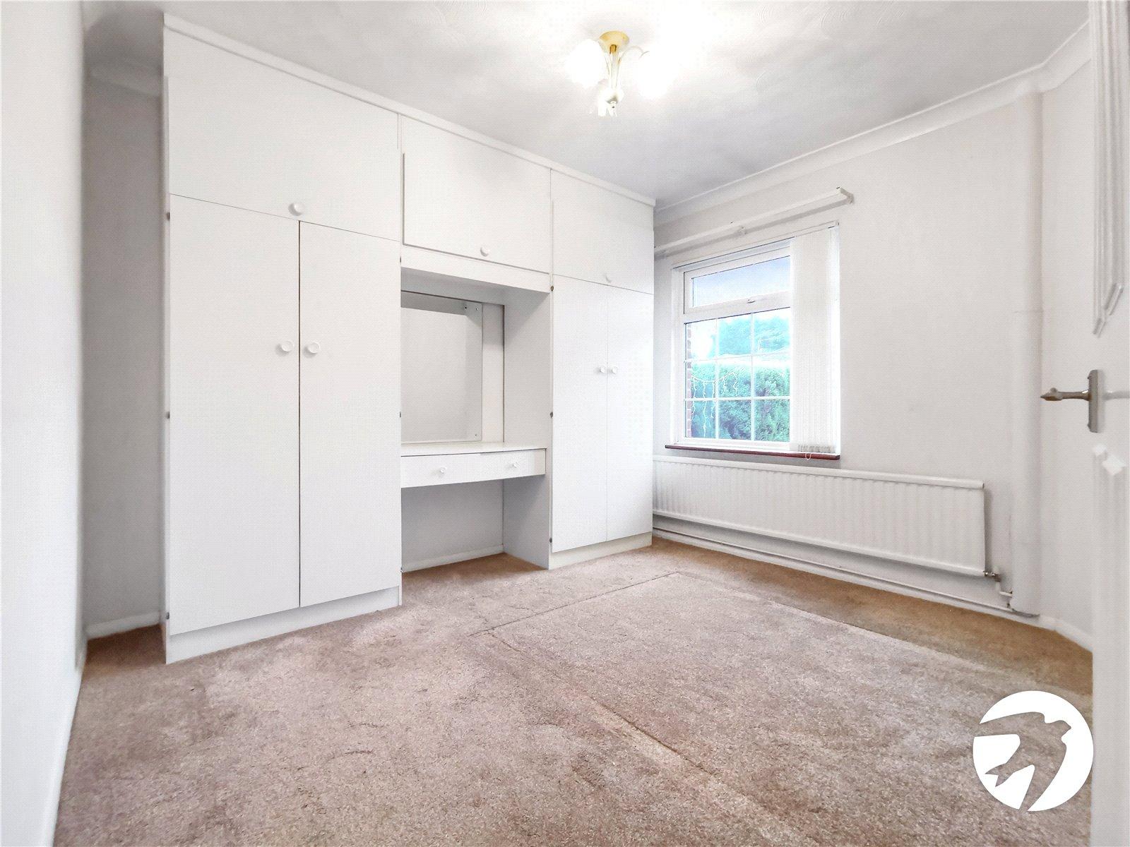 3 bedroom bungalow for sale in Dartford | Robinson Jackson