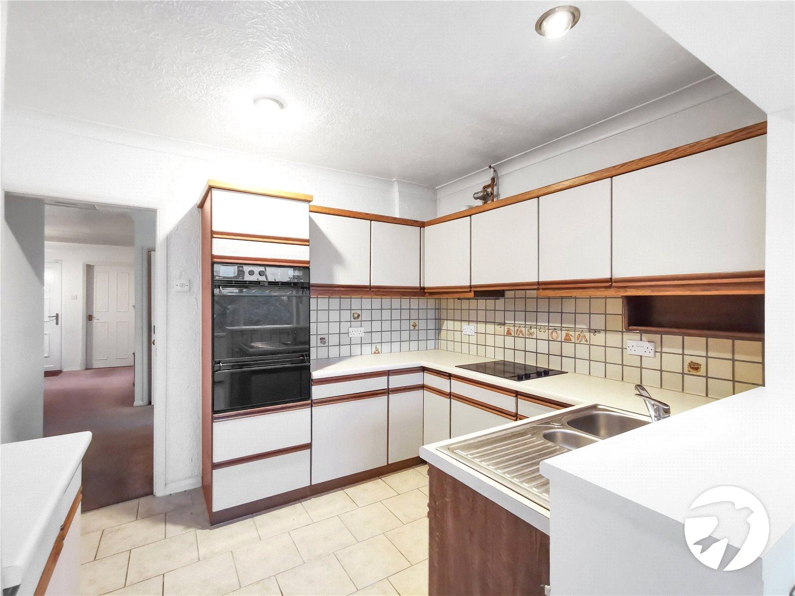3 bedroom bungalow for sale in Dartford | Robinson Jackson