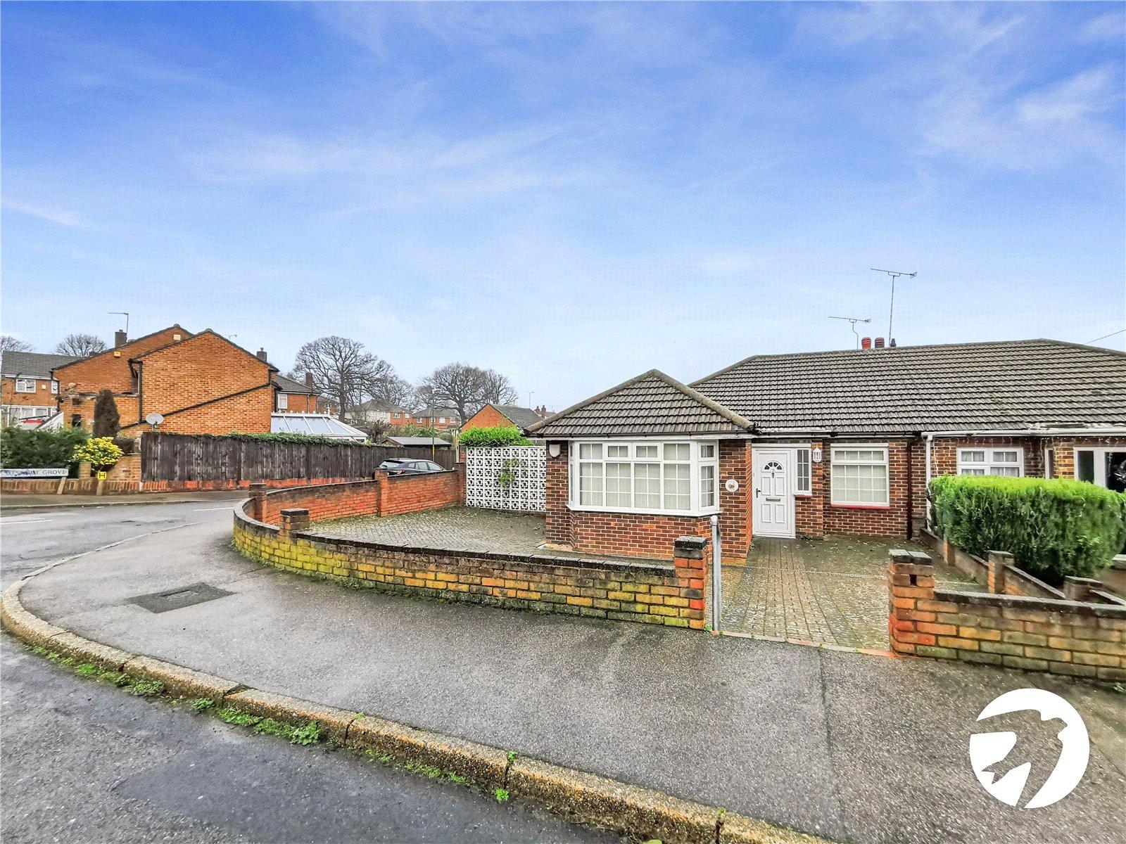3 bedroom bungalow for sale in Dartford | Robinson Jackson
