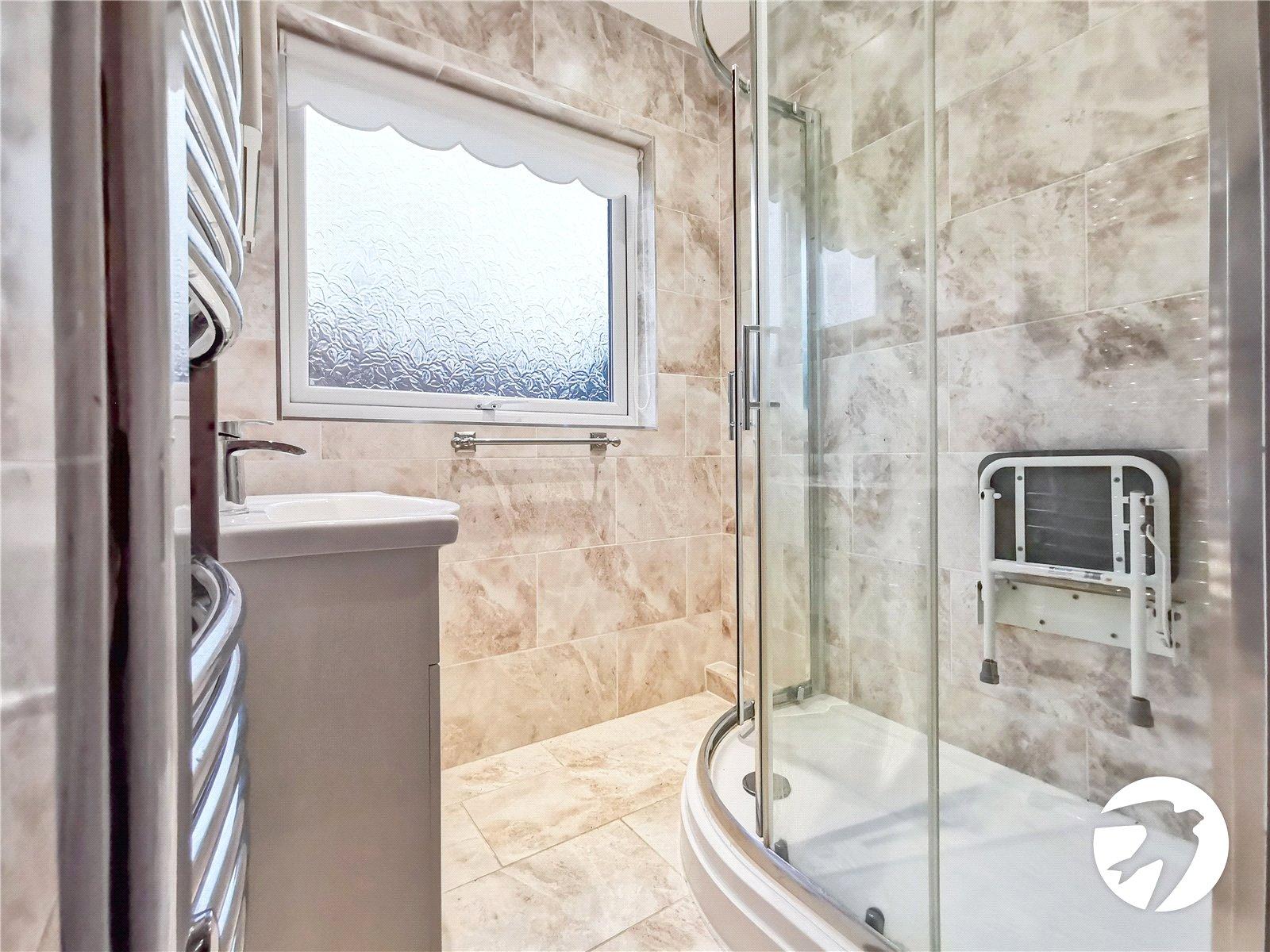 3 bedroom bungalow for sale in Dartford | Robinson Jackson