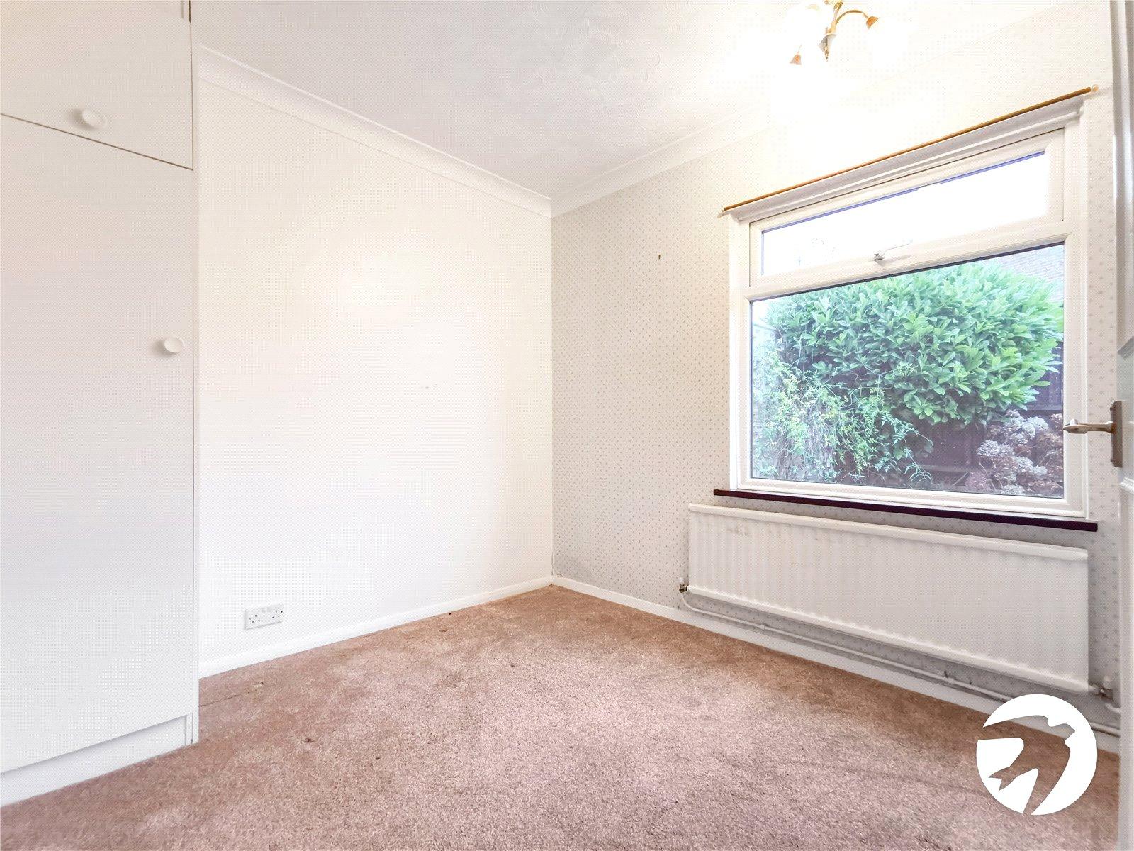3 bedroom bungalow for sale in Dartford | Robinson Jackson