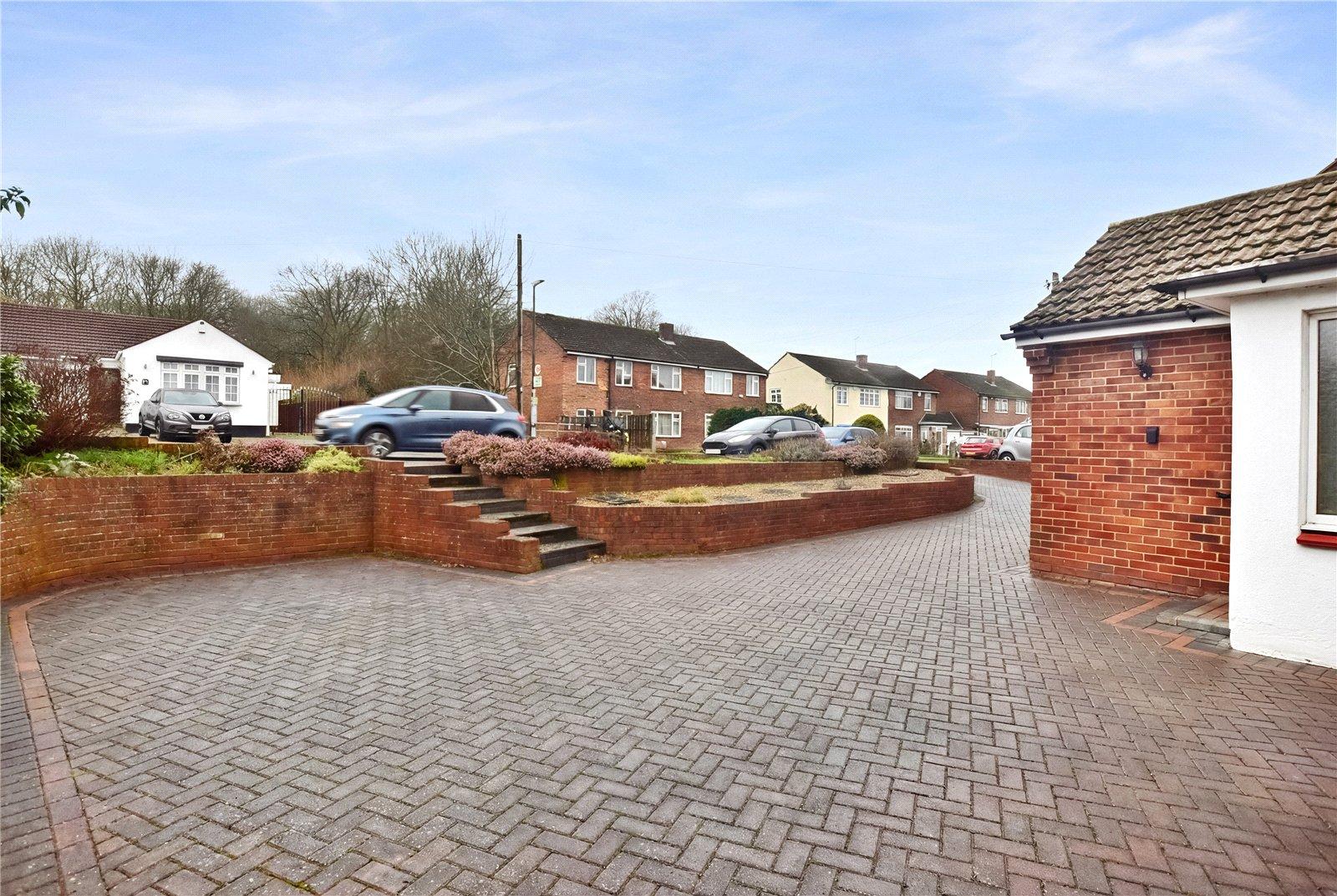 3 bedroom bungalow for sale in Dartford | Robinson Jackson