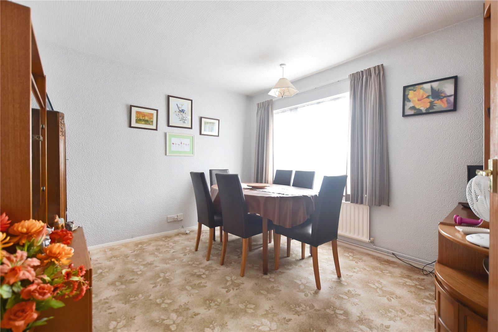 3 bedroom bungalow for sale in Dartford | Robinson Jackson