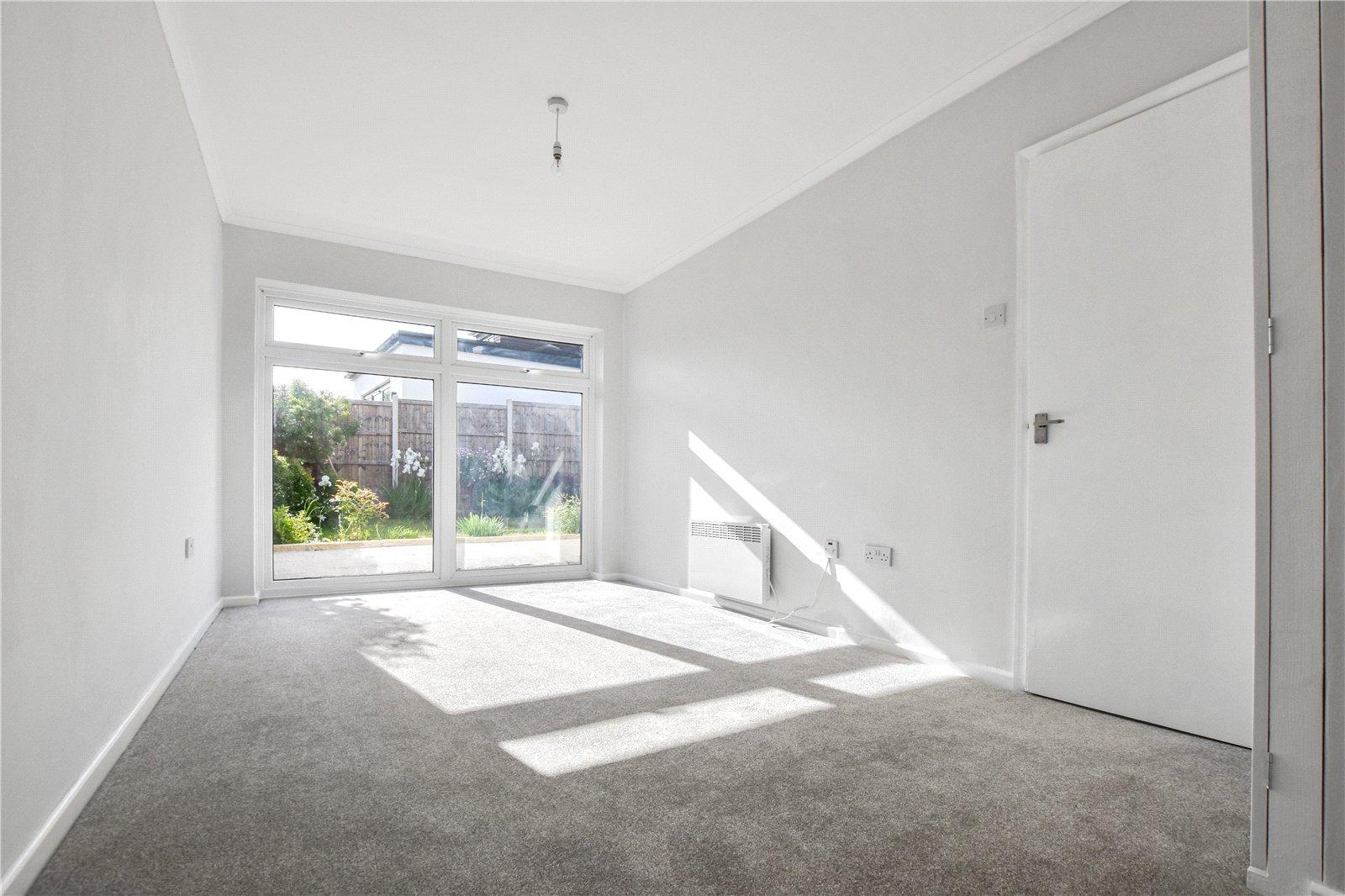 2 bedroom bungalow for sale in Bexley | Robinson Jackson