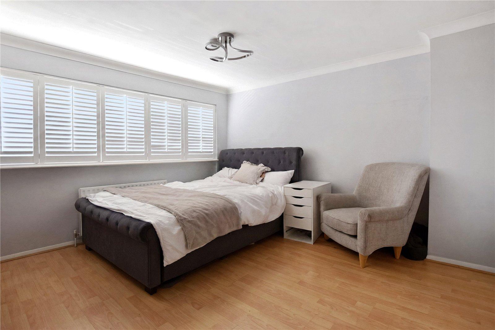 4 bedroom house for sale in Dartford | Robinson Jackson