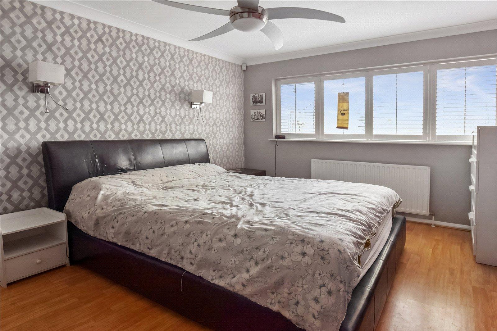 4 bedroom house for sale in Dartford | Robinson Jackson