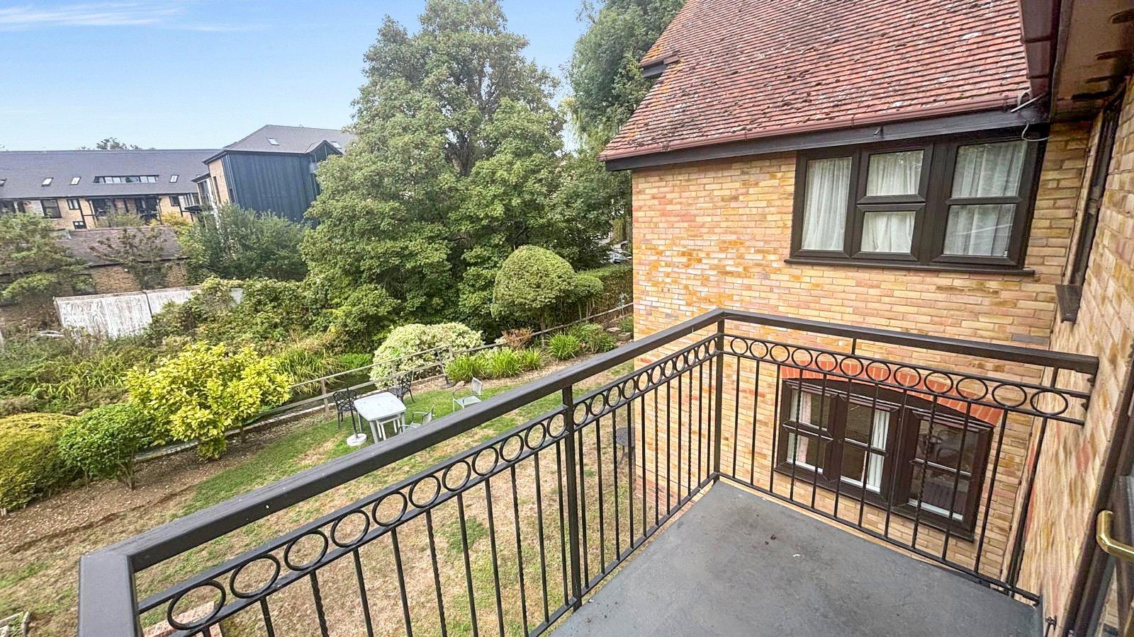 2 bedroom property for sale in Bexley Village | Robinson Jackson