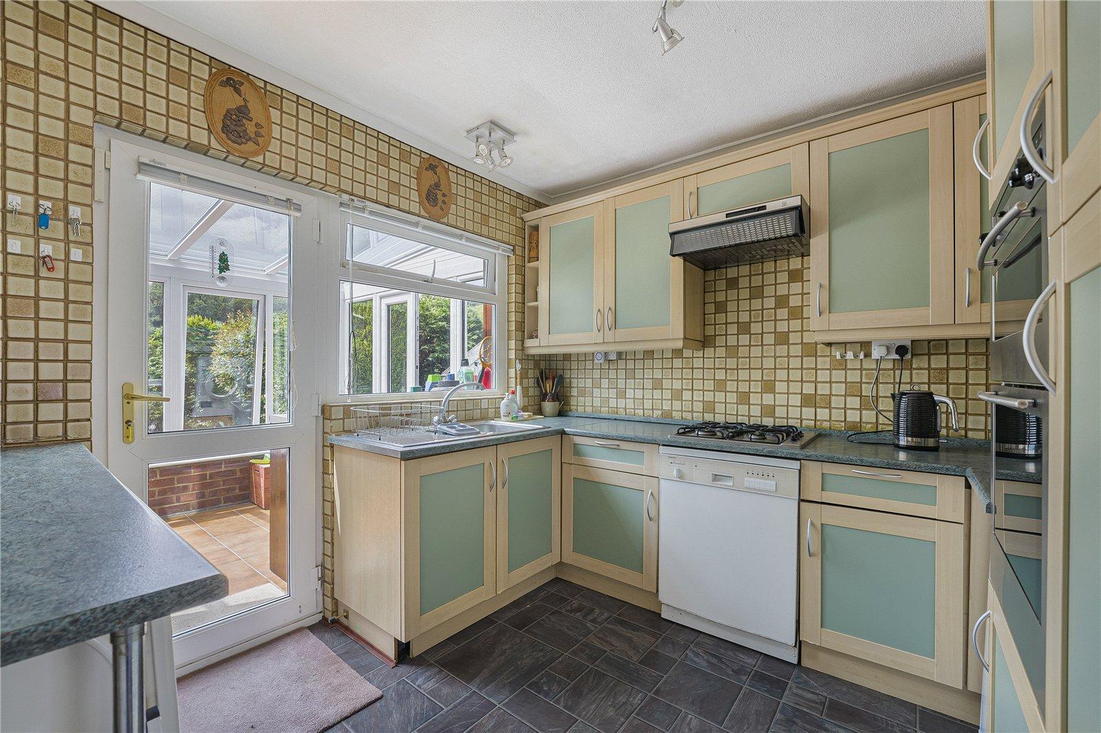 3 bedroom bungalow for sale in Dartford | Robinson Jackson