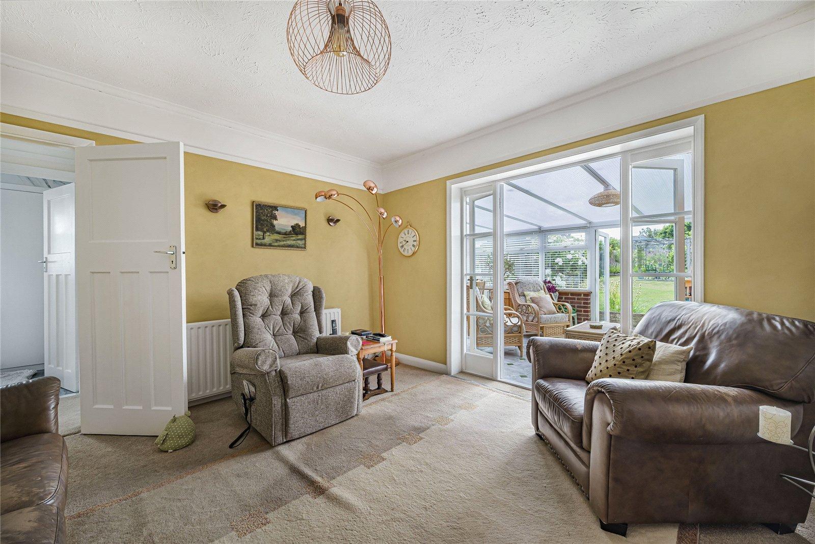 2 bedroom bungalow for sale in Bexley | Robinson Jackson