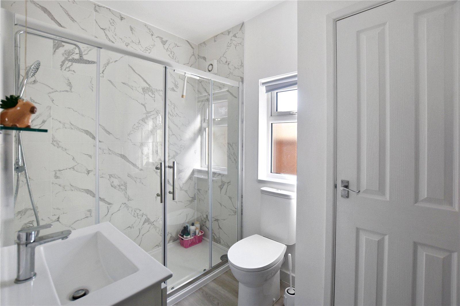 3 bedroom bungalow for sale in Joydens Wood | Robinson Jackson