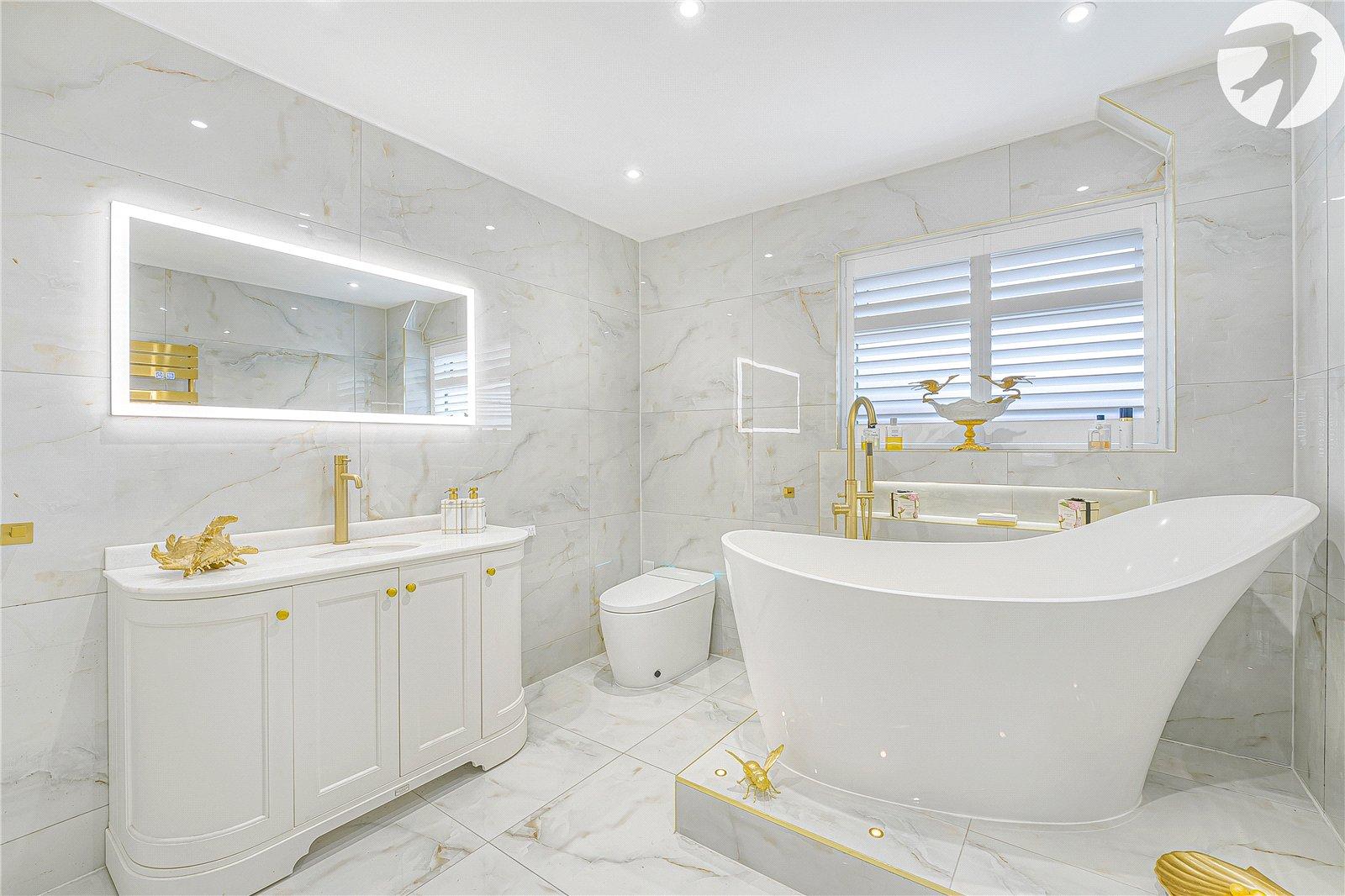 4 bedroom bungalow for sale in Bexley | Robinson Jackson