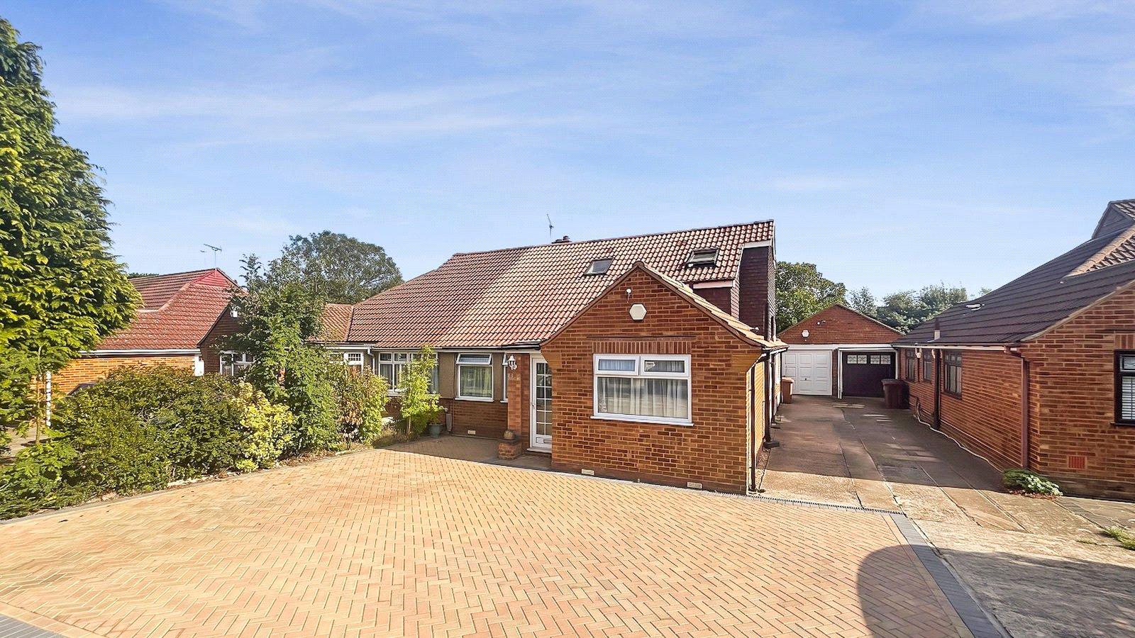 5 bedroom bungalow for sale in Dartford | Robinson Jackson