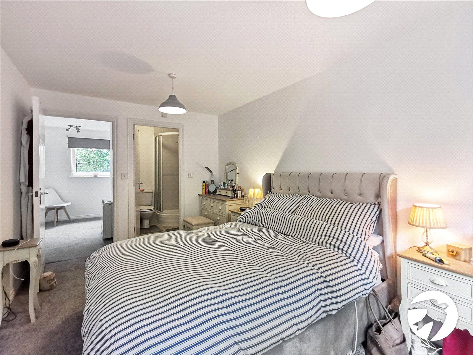 2 bedroom property for sale in Bexley | Robinson Jackson