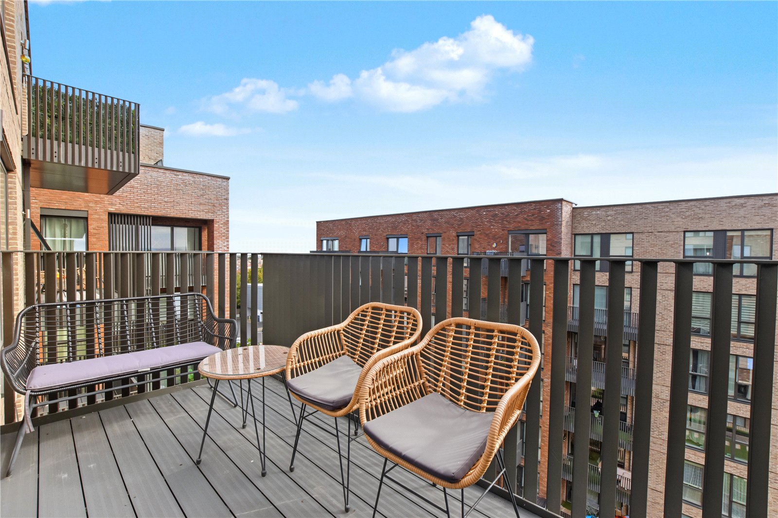 2 bedroom property for sale in  | Robinson Jackson