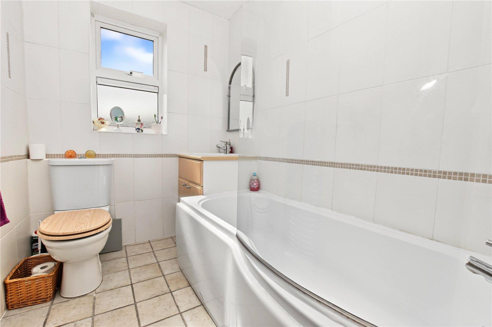 2 bedroom property for sale in Bexleyheath | Robinson Jackson