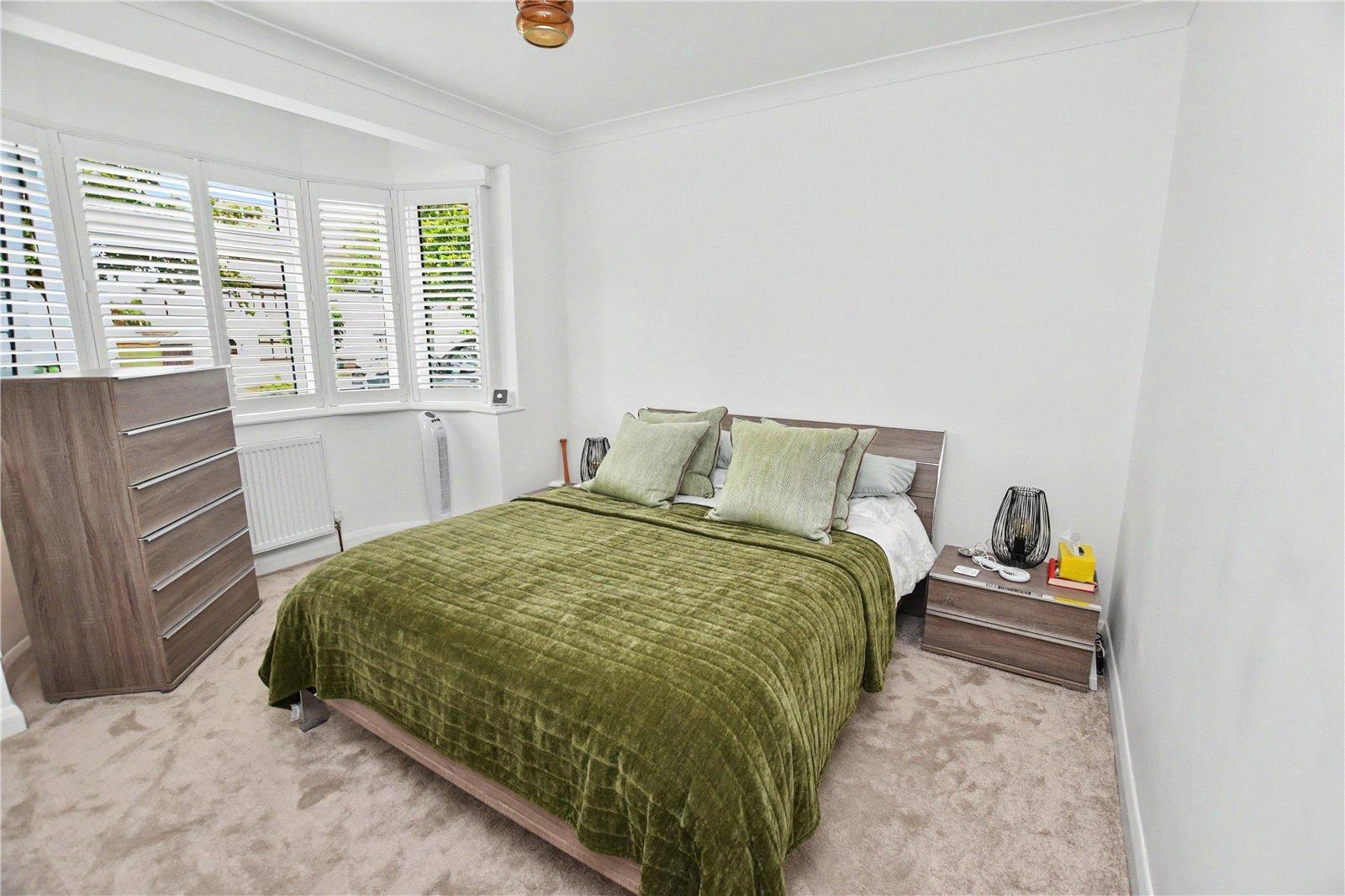 2 bedroom bungalow for sale in Bexleyheath | Robinson Jackson