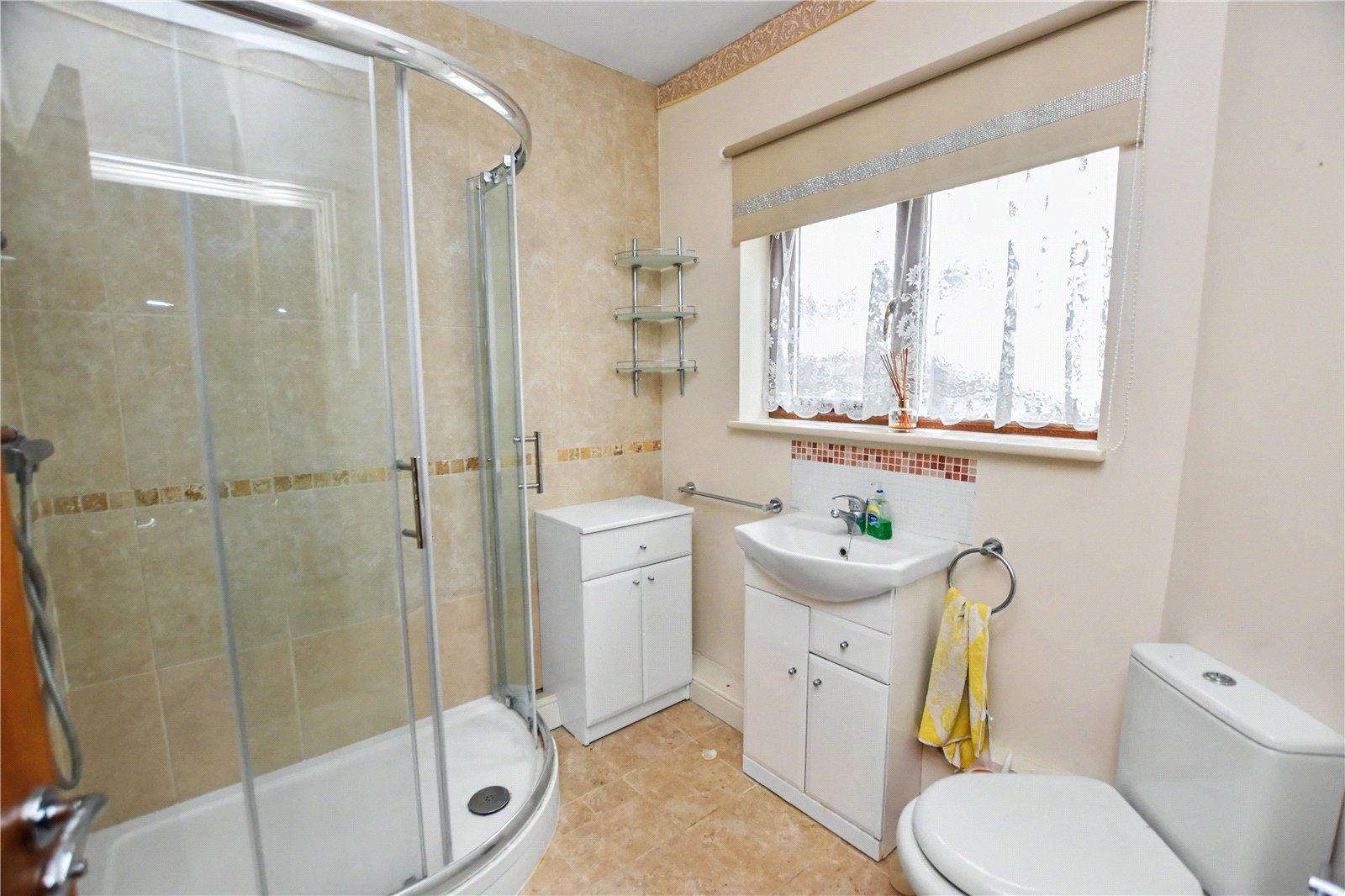 3 bedroom bungalow for sale in Bexleyheath | Robinson Jackson
