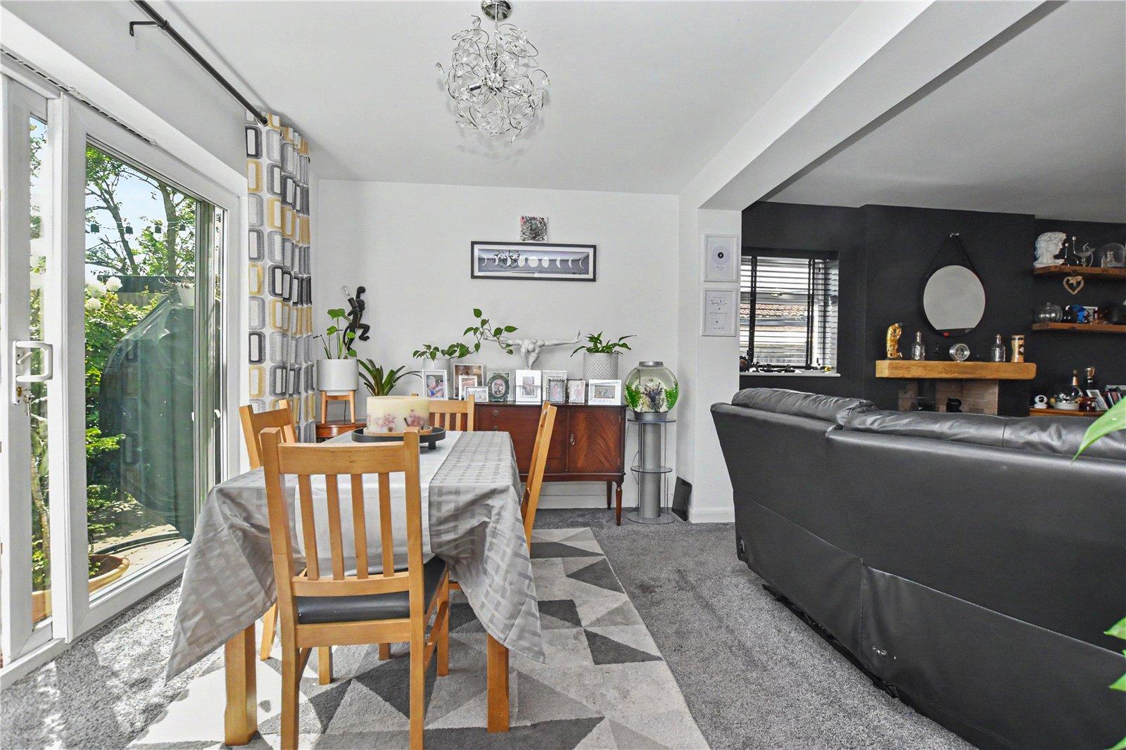 3 bedroom bungalow for sale in Bexleyheath | Robinson Jackson