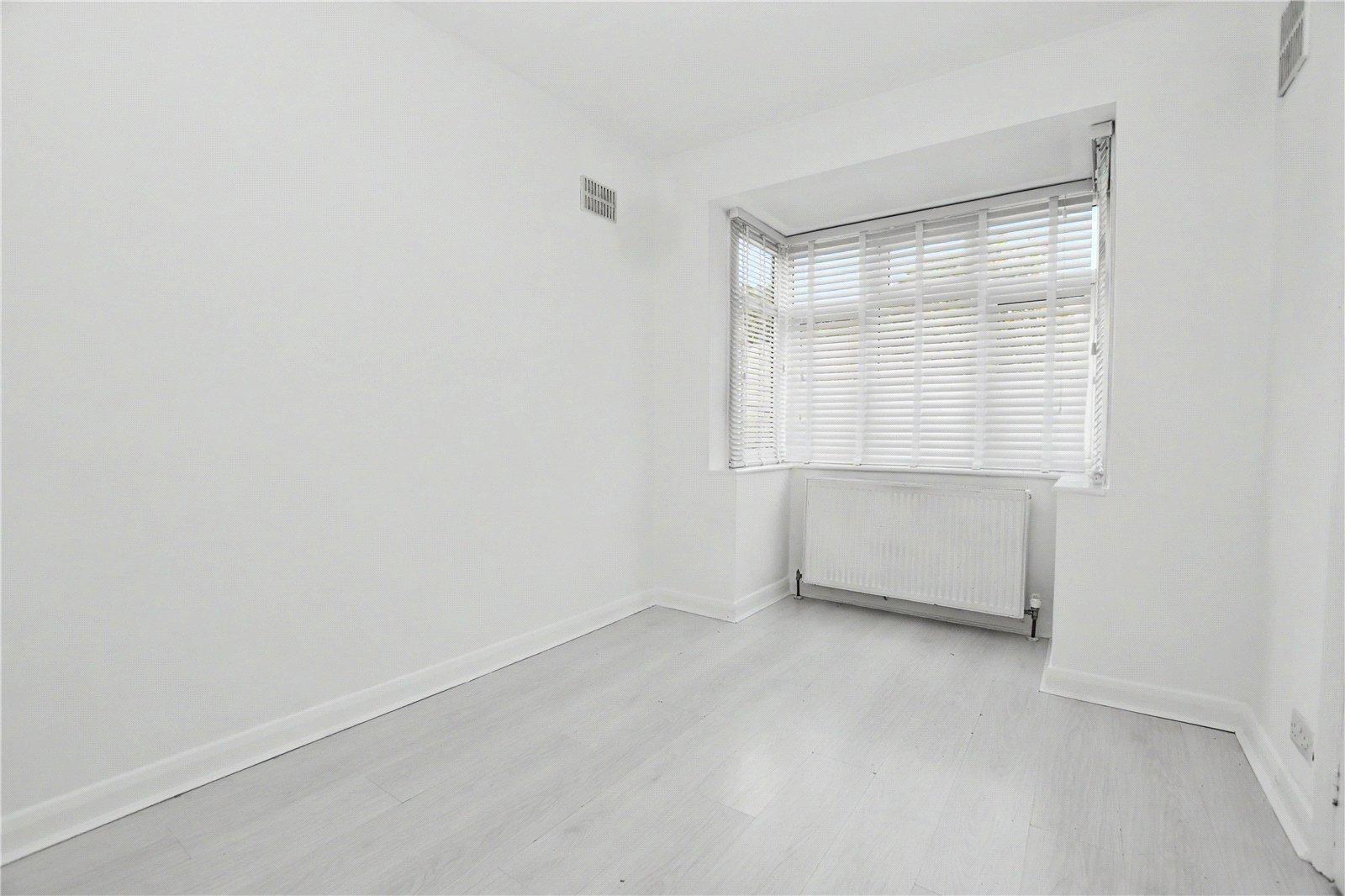 2 bedroom property for sale in Bexleyheath | Robinson Jackson