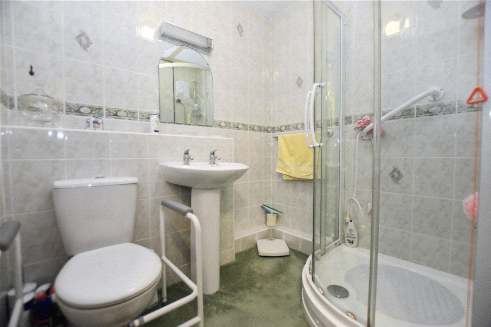 2 bedroom property for sale in Crayford | Robinson Jackson