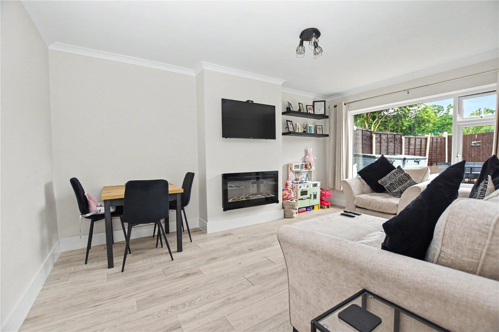 2 bedroom property for sale in Dartford | Robinson Jackson